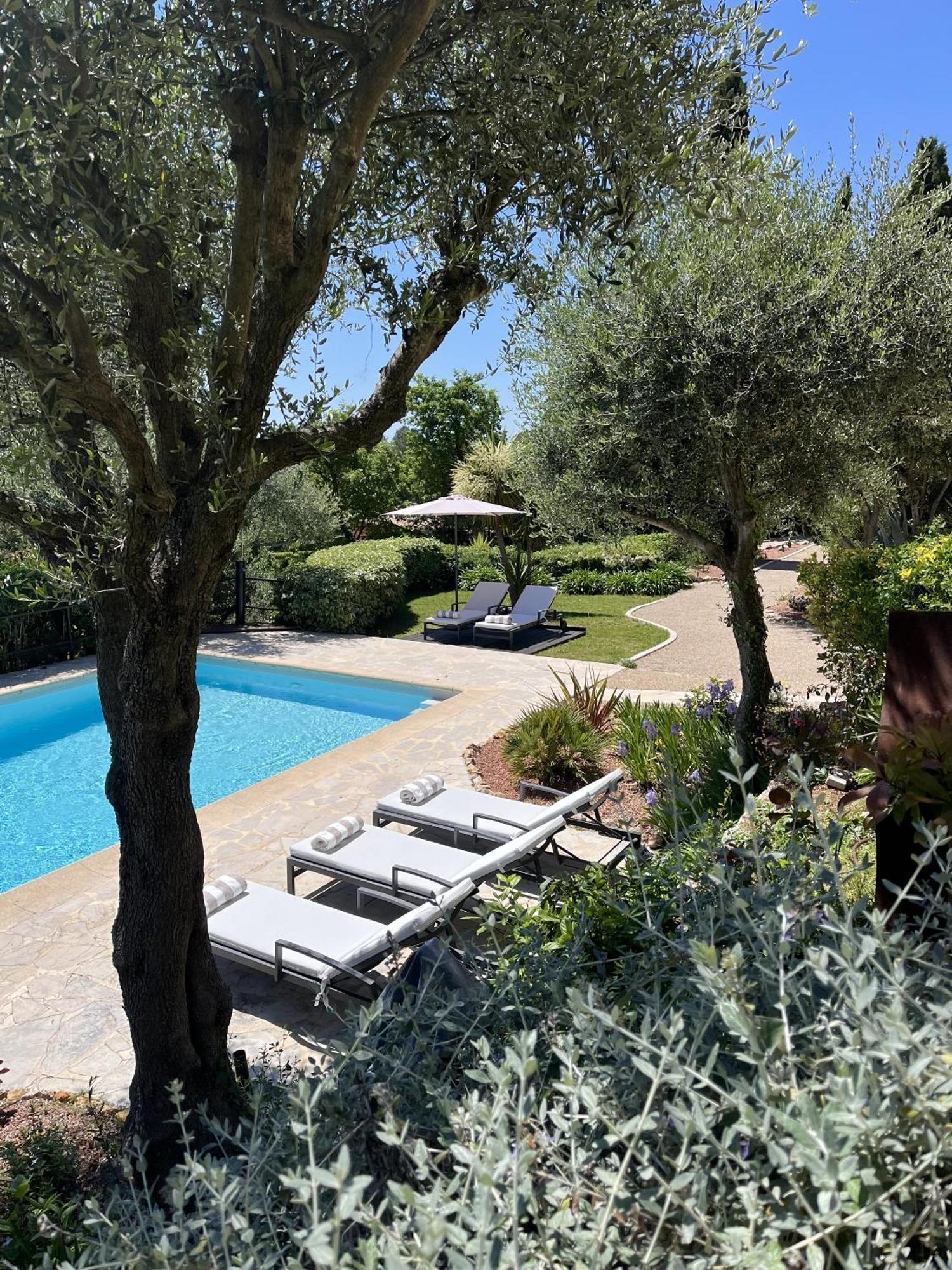 Les Hauts De La Riviera Cabris Eksteriør bilde